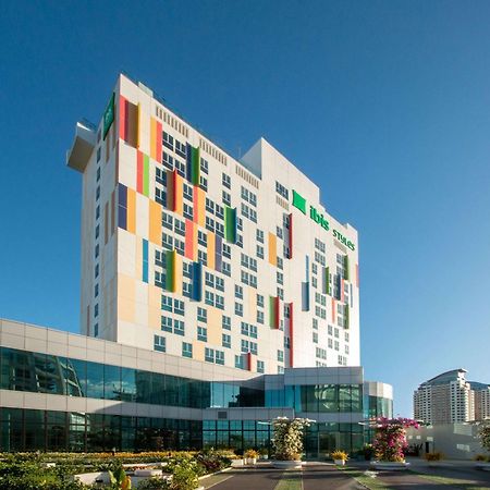 Ibis Styles Manila Araneta City Quezon City Εξωτερικό φωτογραφία