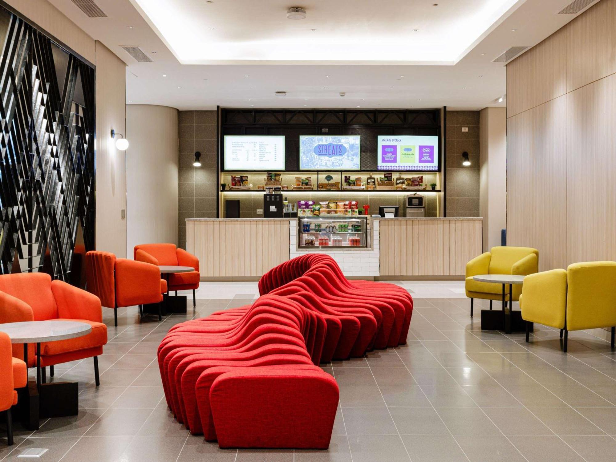 Ibis Styles Manila Araneta City Quezon City Εξωτερικό φωτογραφία